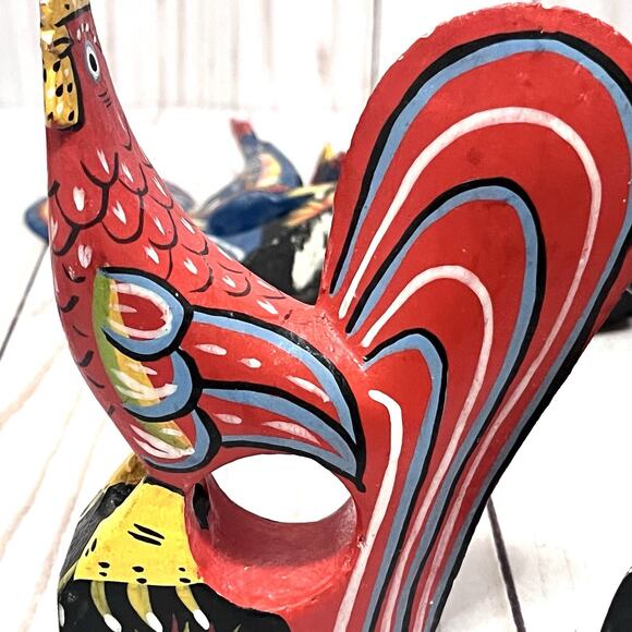 Set of 6 Vintage Hand Painted Rustic Folk Art Rooster Napkin Ring Holders - Picture 7 of 15